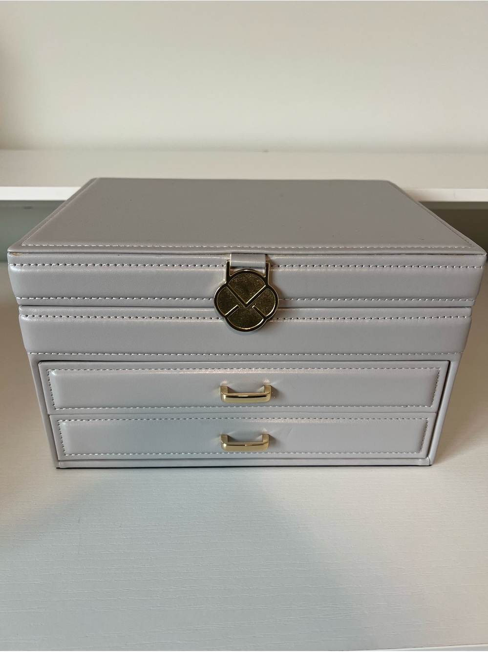Vlando 3 layer large jewelry box. Grey. 9.75”x7”x6”.